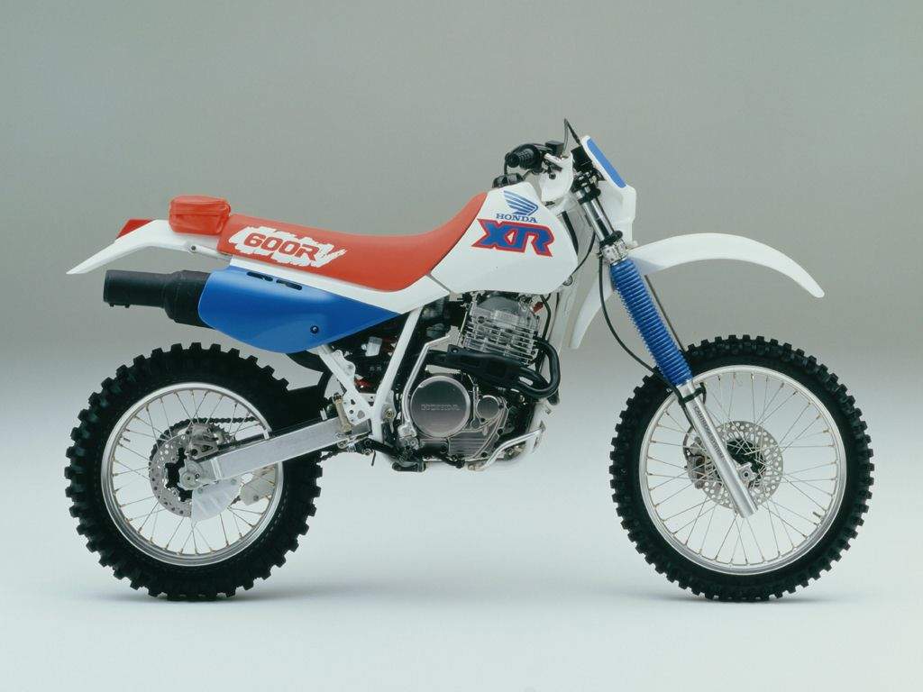 HONDA XR600R: BRING IT BACK! - Dirt Bike Magazine