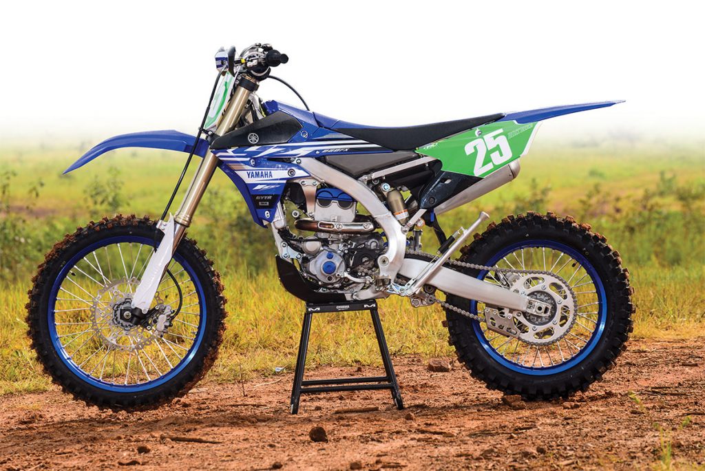 YAMAHA YZ250FX 4STROKE vs. YZ250X 2STROKE FULL TEST Dirt Bike Magazine