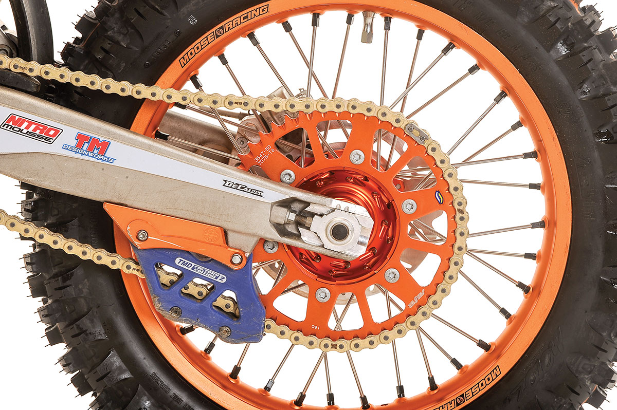 adjust bike chain tension