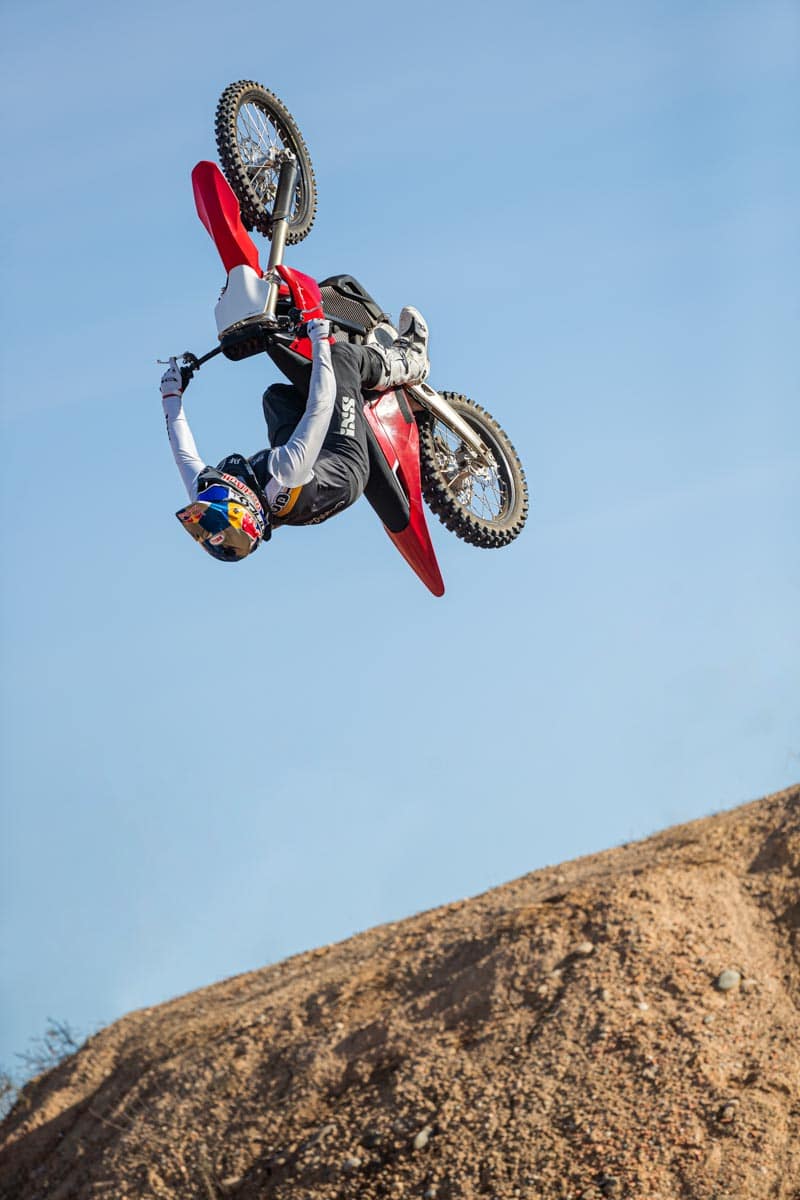 FIRST LOOK! BRAND-NEW 80-HORSEPOWER ELECTRIC DIRT BIKE, STARK VARG -  Motocross Action Magazine