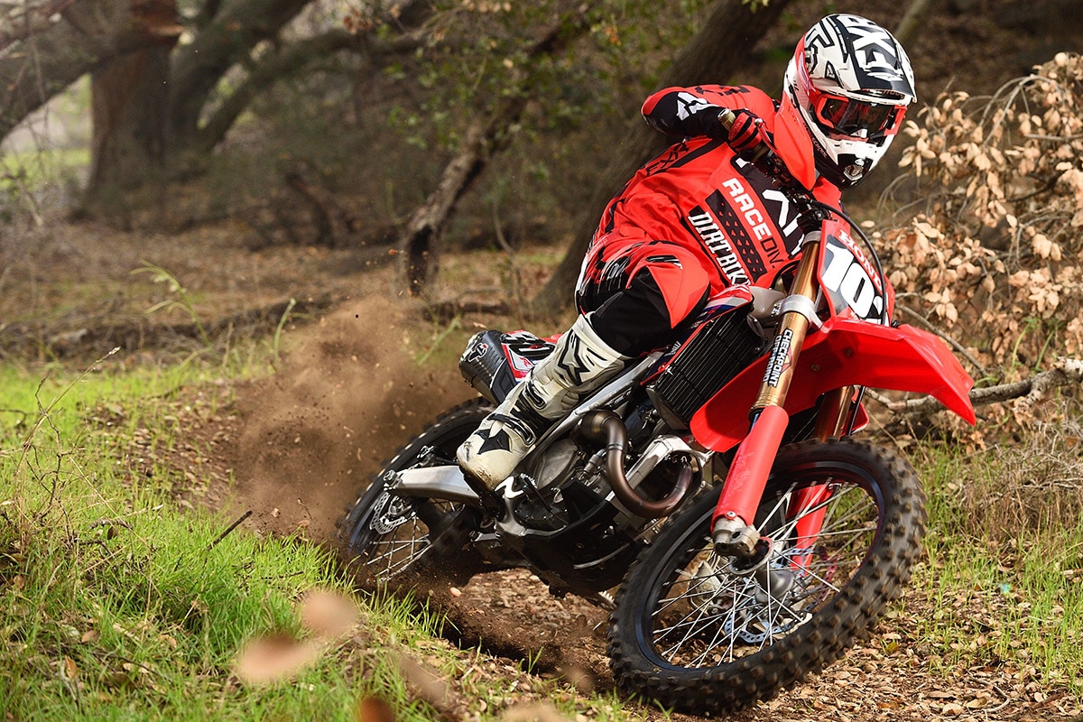 CRF 230F sai de linha no Brasil - PRO MOTO Revistas de Moto e Notícias  sempre atualizadas sobre motociclismo