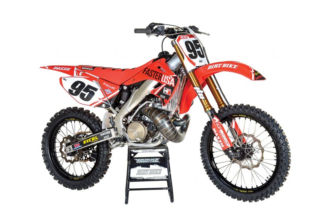 2004 HONDA CR250R REBORN: BEHIND THE BUILD - Dirt Bike Magazine