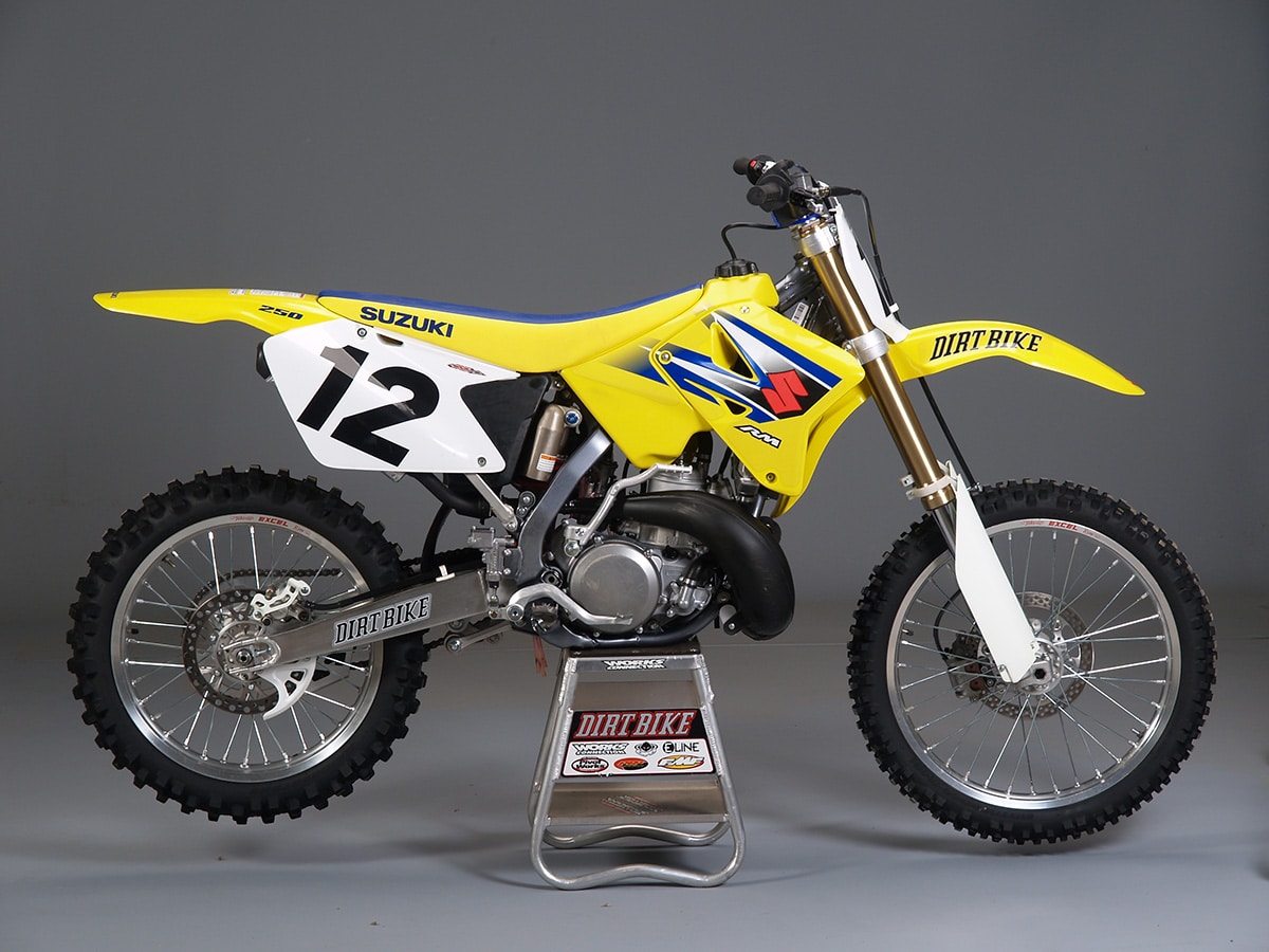 FOTOS ESPÍA: SUZUKI RM250 CON MARCO DE ALUMINIO DE DOS TIEMPOS - Dirt Bike  Magazine