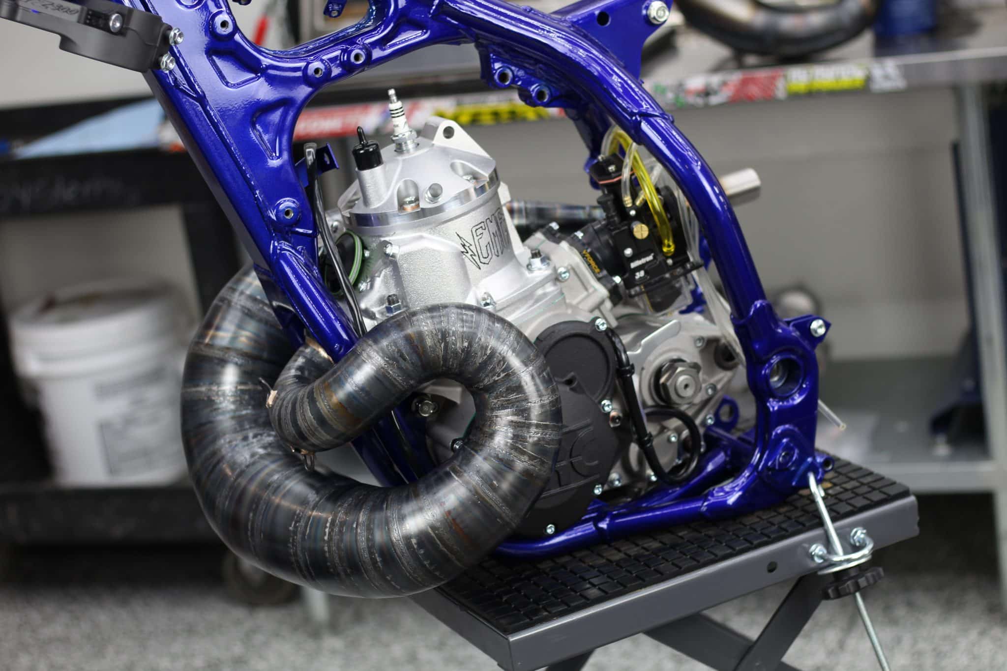 MXREVIVAL YAMAHA YZ500 ANIHLATR BUILD: TWO-STROKE TUESDAY - Dirt Bike  Magazine