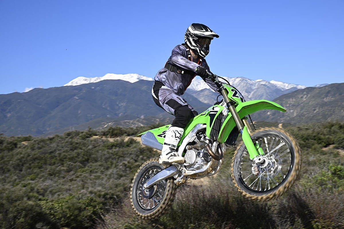 2024 KAWASAKI KX450X: FULL REVIEW - Dirt Bike Magazine